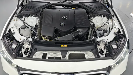 Mercedes-Benz E-Class W214 E300 4MATIC AMG Line 2025 6