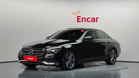Mercedes-Benz E-Class W213 E250 2023