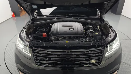 Land Rover 레인지로버 벨라 2.0 D240 R- SE 2017 6