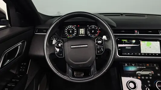 Land Rover 레인지로버 벨라 2.0 D240 R- SE 2017 13