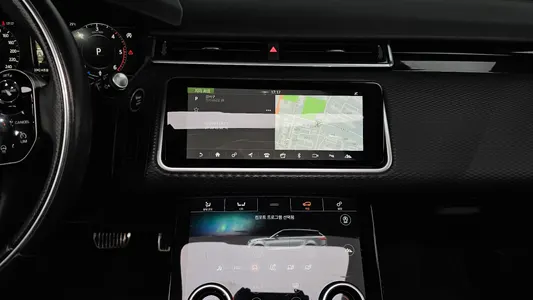 Land Rover 레인지로버 벨라 2.0 D240 R- SE 2017 14