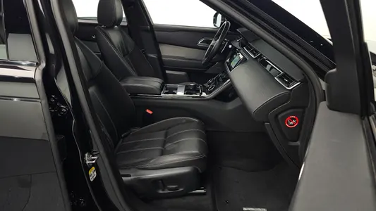 Land Rover 레인지로버 벨라 2.0 D240 R- SE 2017 26