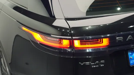 Land Rover 레인지로버 벨라 2.0 D240 R- SE 2017 23