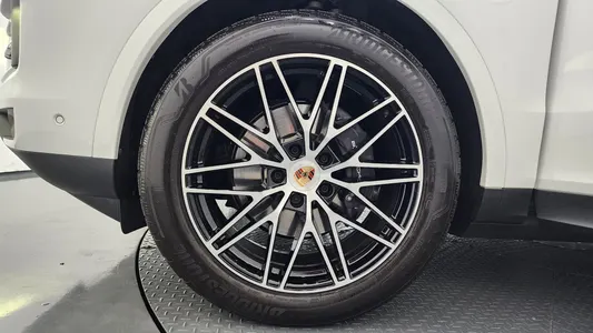 Porsche (PO536) 3.0 2025 5