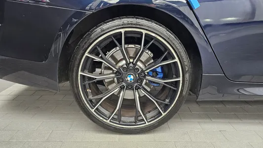 BMW 5 Series (G30) 520d M 2017 5