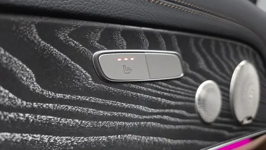 Mercedes-Benz E-Class W213 E350 4MATIC 2023 30