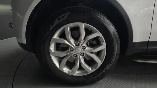 Land Rover 5 2.0 SD4 SE 2018 5