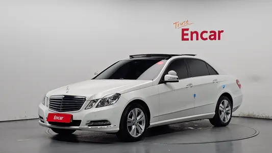 Mercedes-Benz E-Class W212 E300 2013