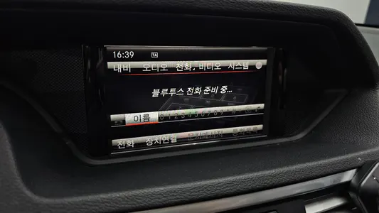 Mercedes-Benz E-Class W212 E300 2013 17