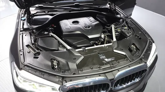 BMW 5 Series (G30) 530i xDrive M 2019 6