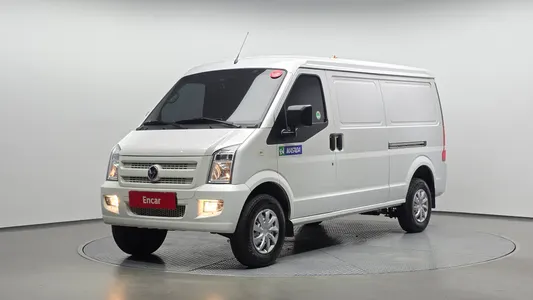 C35 EV 2 2022
