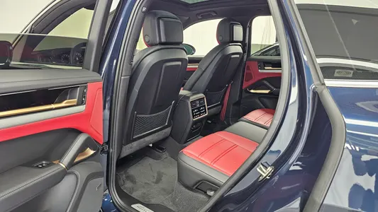 Porsche (PO536) 3.0 2024 11