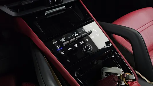 Porsche (PO536) 3.0 2024 33