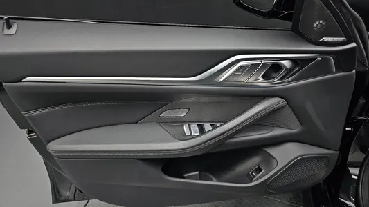 BMW i4 eDrive40 M 2024 24