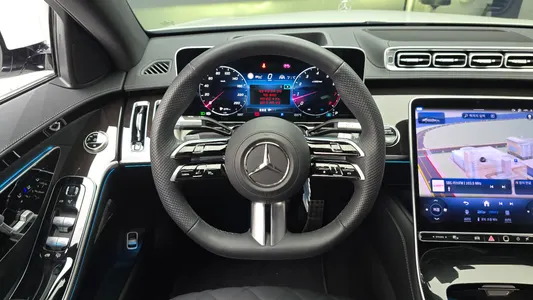 Mercedes-Benz S-Class W223 S500L 4MATIC 2025 13