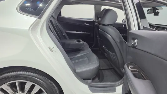 Kia K5 2 2.0 2018 11