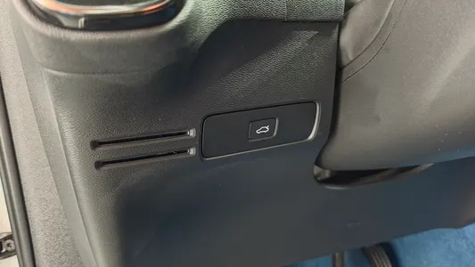 Volvo C40 2022 29