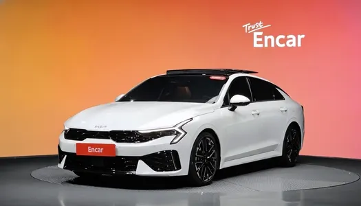 Kia K5 3 1.6 2025 21