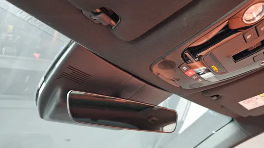 Kia K5 3 1.6 2025 18