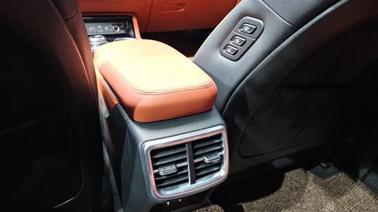 Kia K5 3 1.6 2025 34