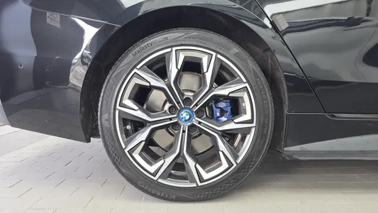BMW i4 eDrive40 M 2022 5