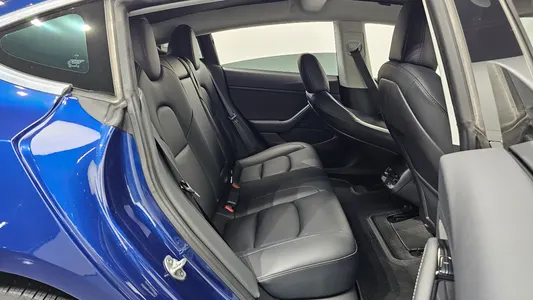 Tesla 3 AWD 2020 27