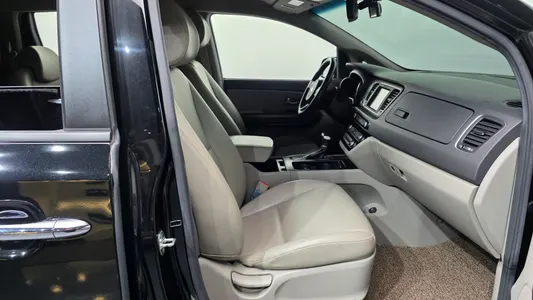 Kia 카니발 9 2017 11