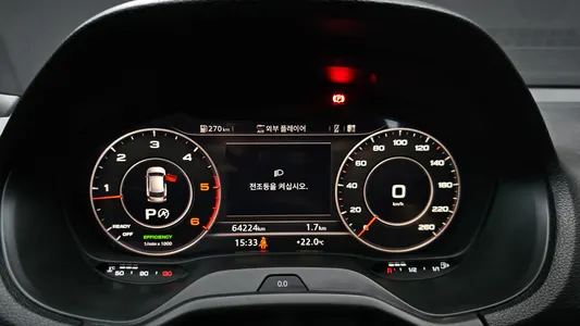 Audi Q2 35 TDI 2020 7