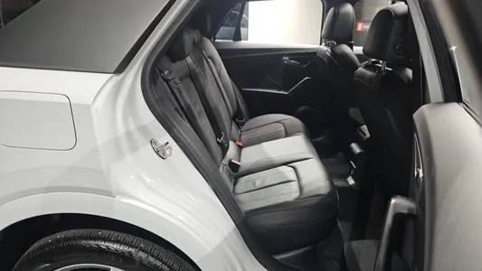 Audi Q2 35 TDI 2020 10