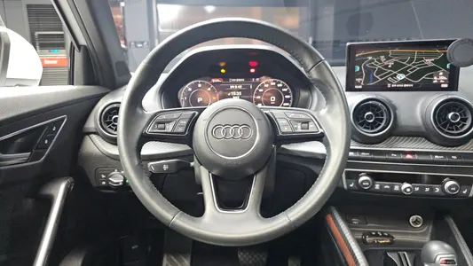 Audi Q2 35 TDI 2020 12