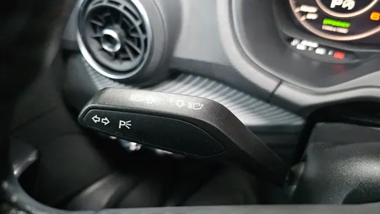 Audi Q2 35 TDI 2020 27