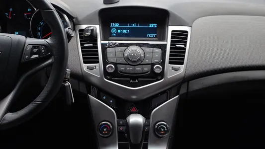 Chevrolet 라세티 프리미어 1.8 CDX ID 2010 17