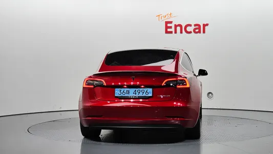 Tesla 3 AWD 2020 4