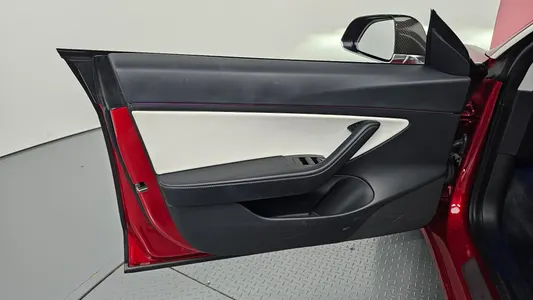 Tesla 3 AWD 2020 25