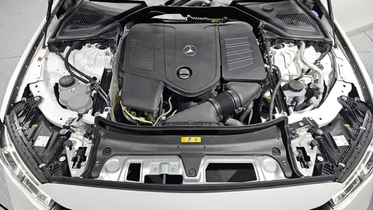 Mercedes-Benz E-Class W214 E300 4MATIC 2025 6