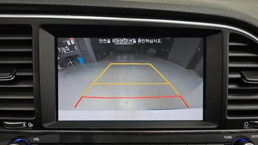 Hyundai AD 1.6 GDI 2018 15