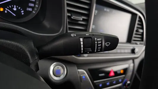 Hyundai AD 1.6 GDI 2018 28