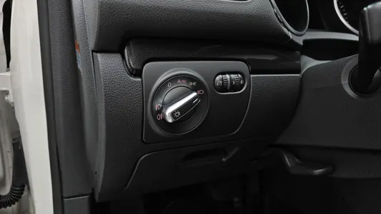 Volkswagen 6 2.0 TDI 2010 16