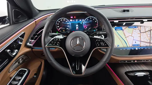 Mercedes-Benz E-Class W214 E450 4MATIC 2024 14