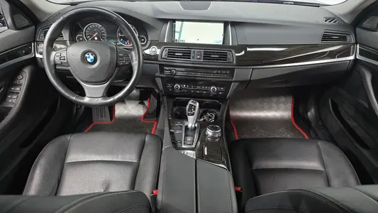 BMW 5 Series (F10) 520d 2013 7