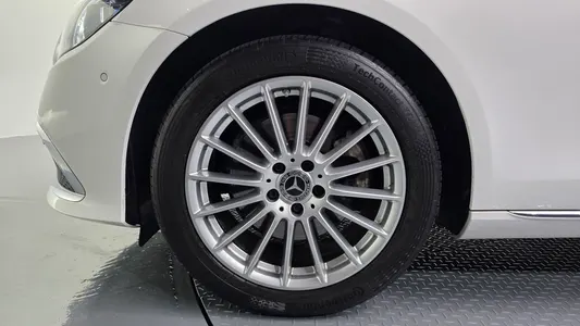 Mercedes-Benz E-Class W213 E250 2020 4
