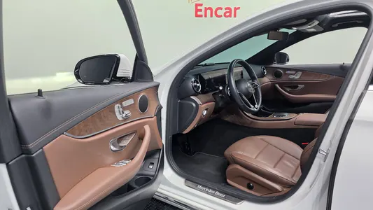 Mercedes-Benz E-Class W213 E250 2020 9