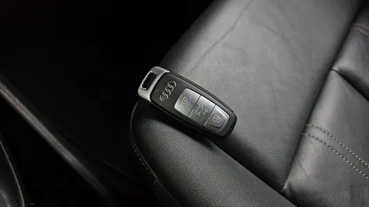 Audi Q4 e- (F4) 40 2022 15