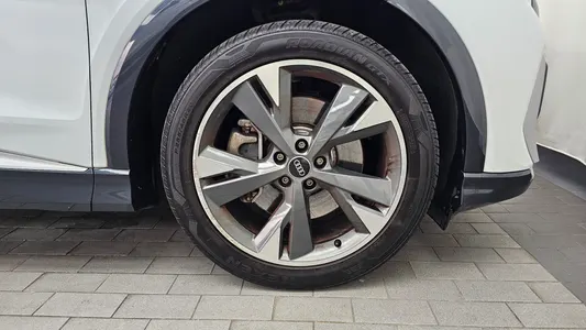 Audi Q4 e- (F4) 40 2022 21