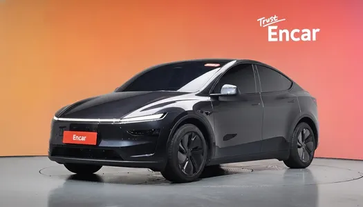 Tesla Y RWD 2026