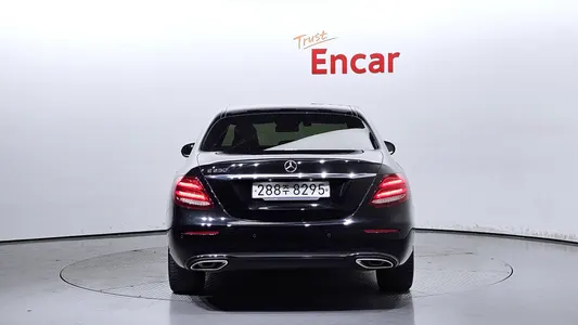 Mercedes-Benz E-Class W213 E250 2019 4