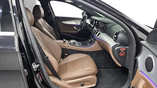 Mercedes-Benz E-Class W213 E250 2019 11