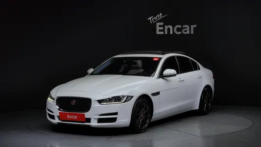 Jaguar XE 20d 2016