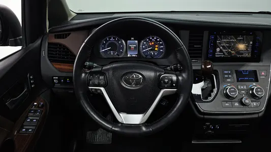 Toyota 시에나 3.5 AWD 2017 13