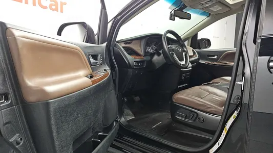 Toyota 시에나 3.5 AWD 2017 10